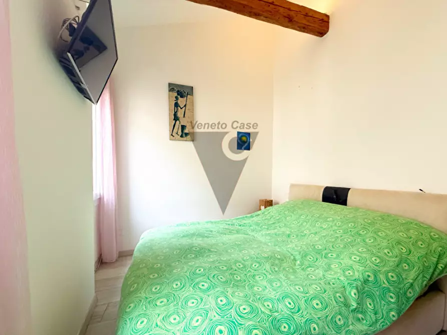 Immagine 11 di Appartamento in vendita  a Venezia
