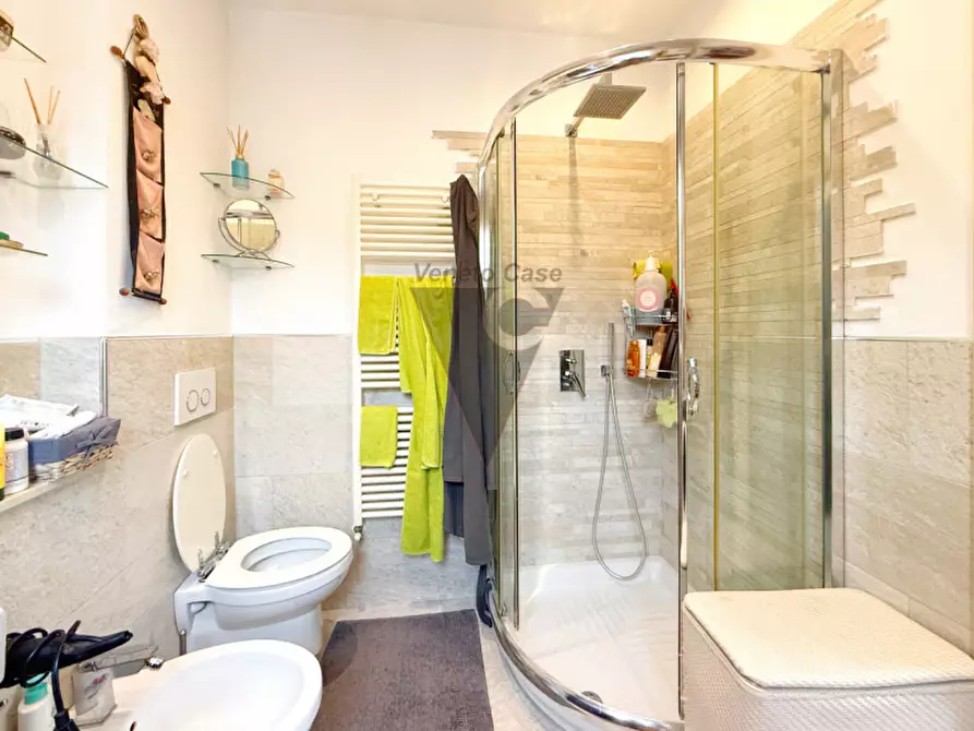 Immagine 18 di Appartamento in vendita  a Venezia