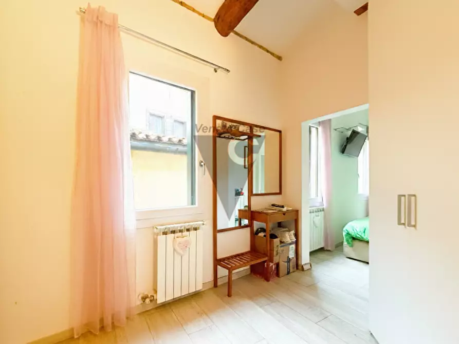 Immagine 22 di Appartamento in vendita  a Venezia