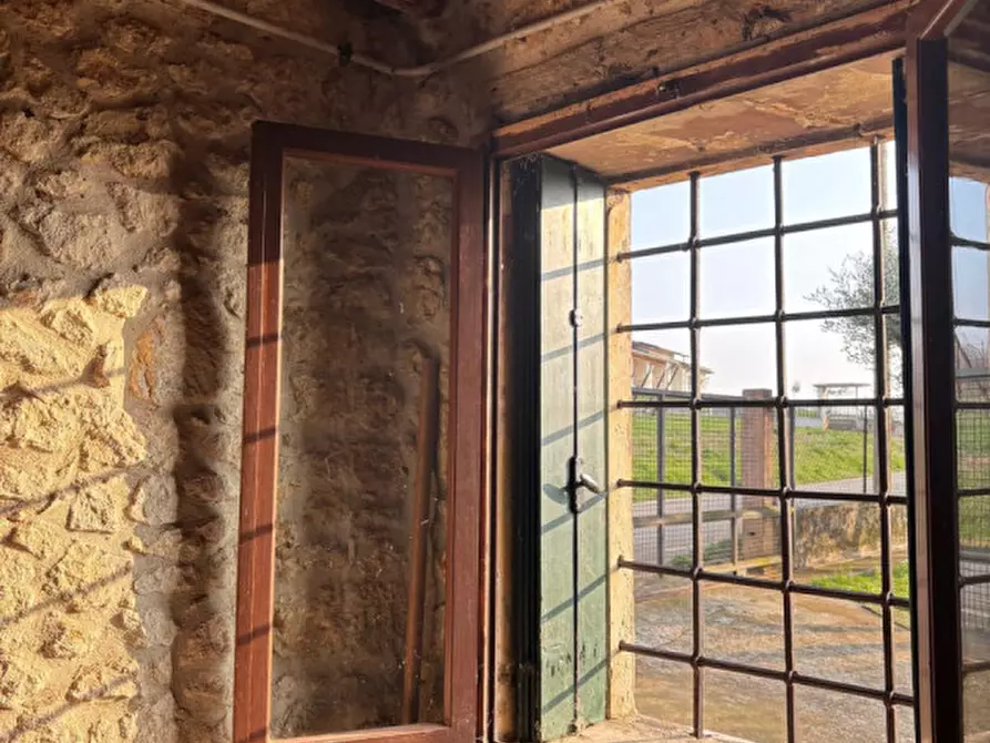 Immagine 11 di Rustico / casale in vendita  a Alonte