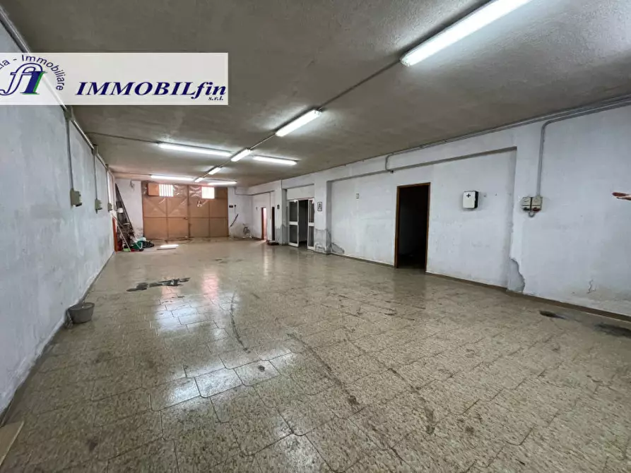Immagine 1 di Cantina in affitto  in Viale Europa a Villabate