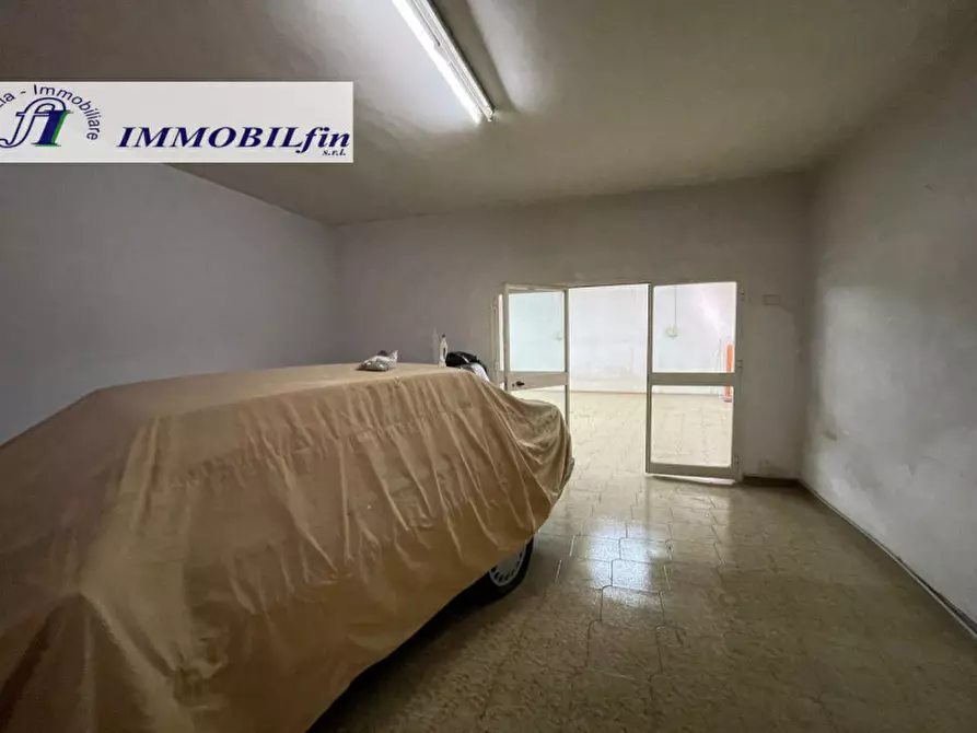 Immagine 8 di Cantina in affitto  in Viale Europa a Villabate