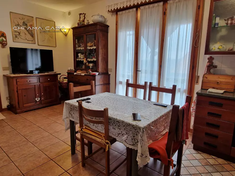 Immagine 2 di Appartamento in vendita  in via silvestro betti a Monteciccardo