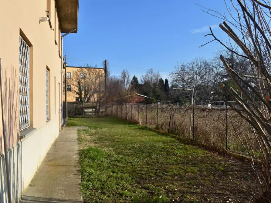 Immagine 6 di Villa in vendita  in Strada Martinella a Parma