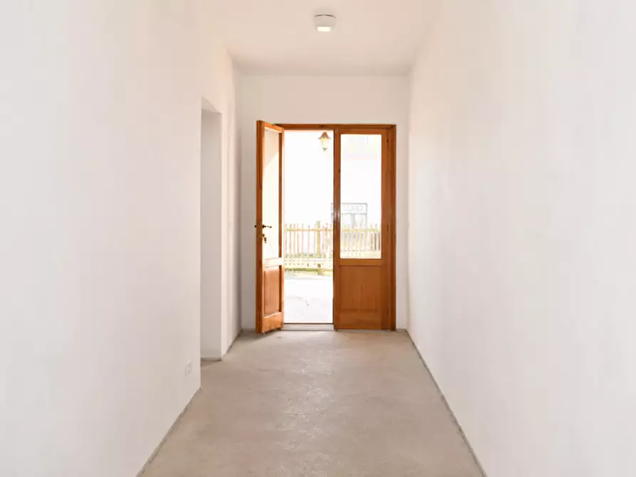 Immagine 13 di Villa in vendita  in Strada Martinella a Parma