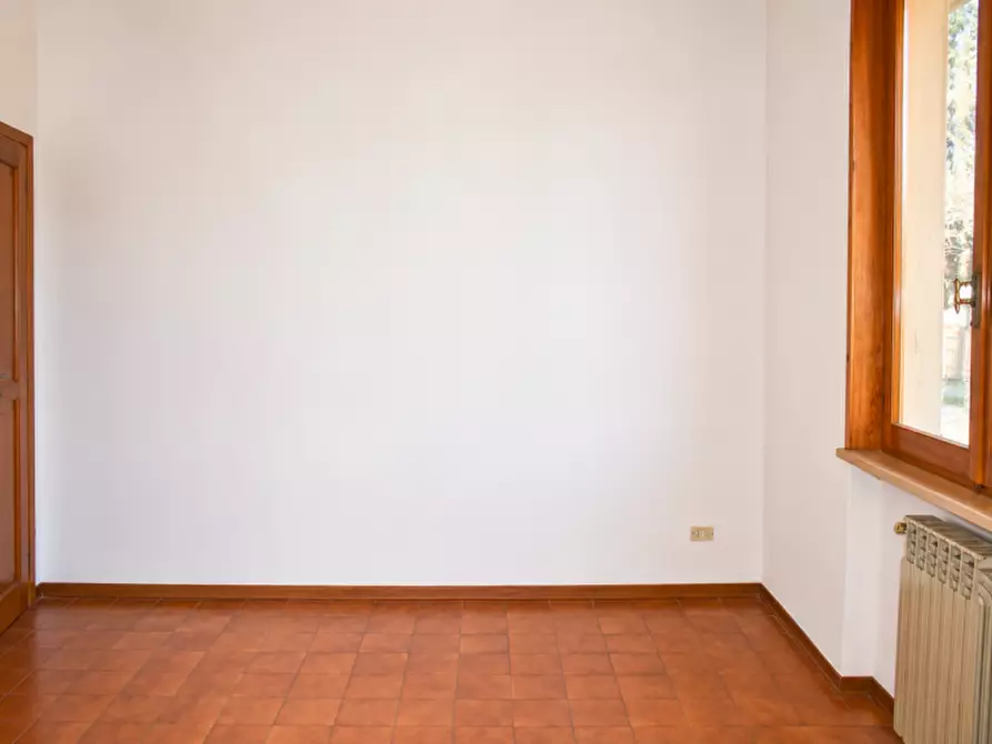 Immagine 21 di Villa in vendita  in Strada Martinella a Parma