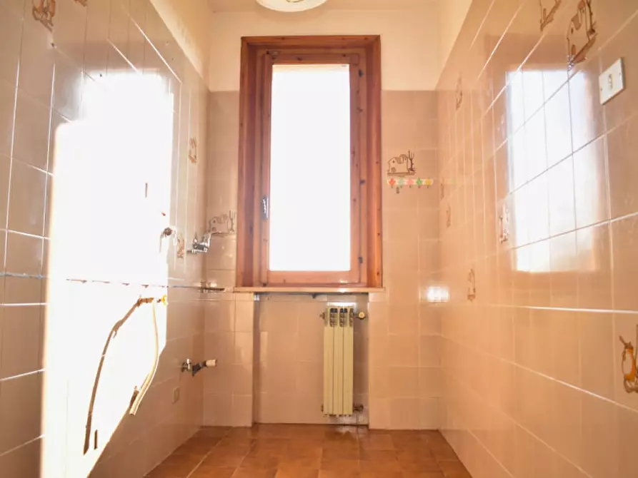 Immagine 38 di Villa in vendita  in Strada Martinella a Parma