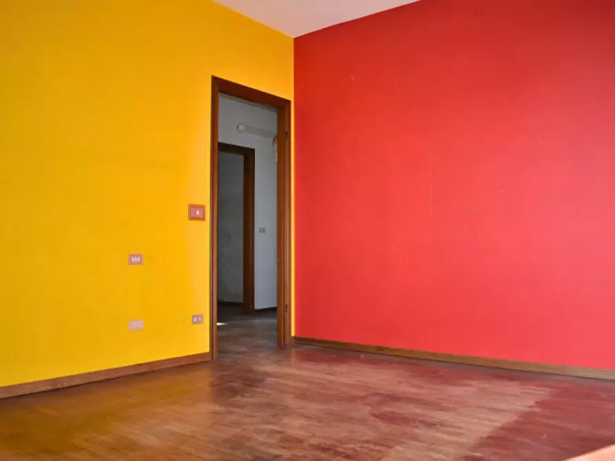 Immagine 53 di Villa in vendita  in Strada Martinella a Parma