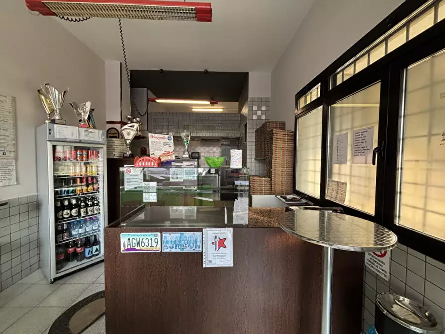 Immagine 3 di Attività commerciale in vendita  a Conselve