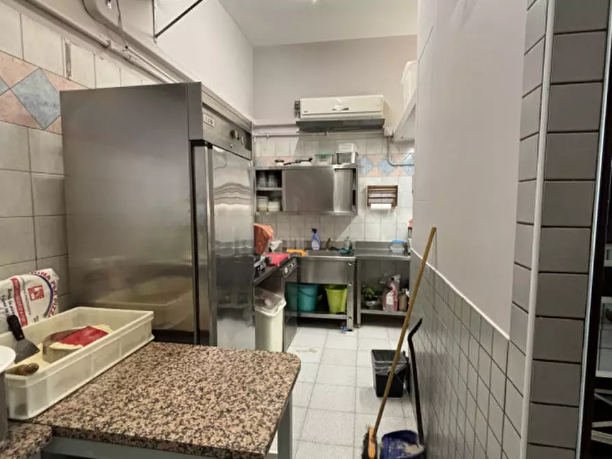 Immagine 11 di Attività commerciale in vendita  a Conselve