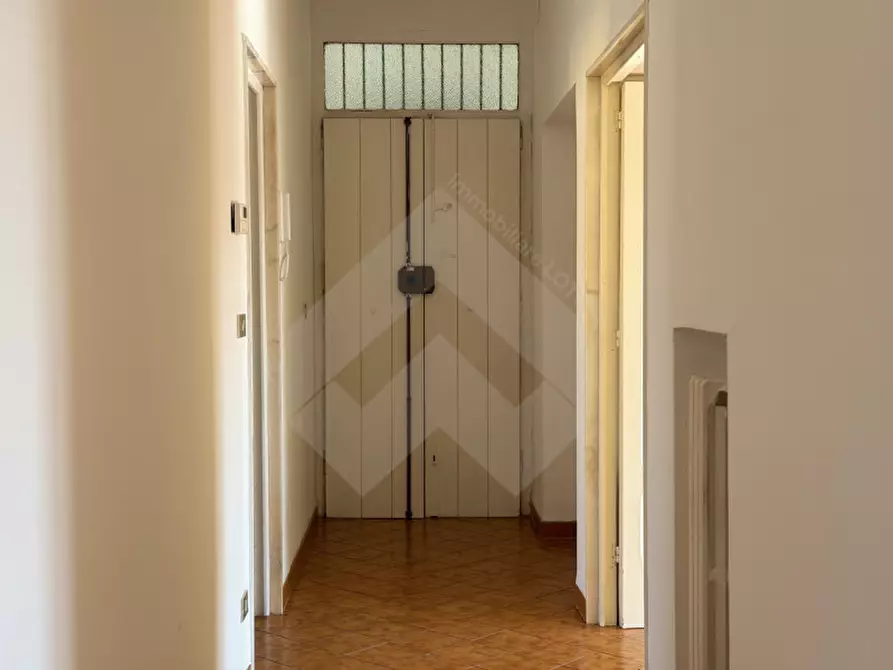 Immagine 3 di Appartamento in vendita  in Viale Antonio Gramsci, 16 a Andria