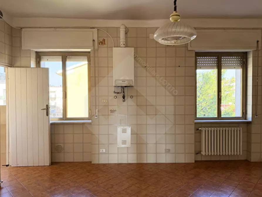Immagine 7 di Appartamento in vendita  in Viale Antonio Gramsci, 16 a Andria