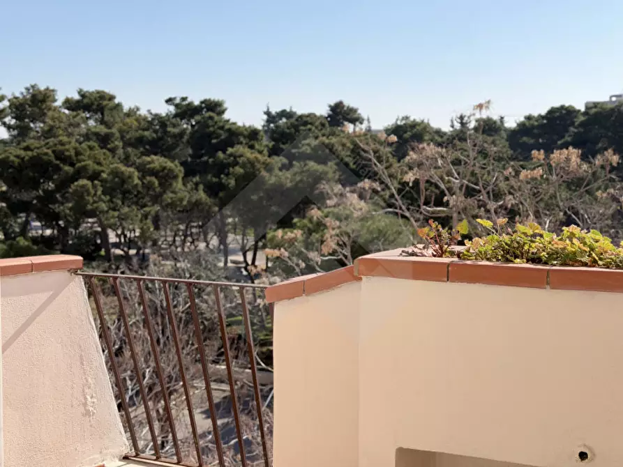 Immagine 13 di Appartamento in vendita  in Viale Antonio Gramsci, 16 a Andria