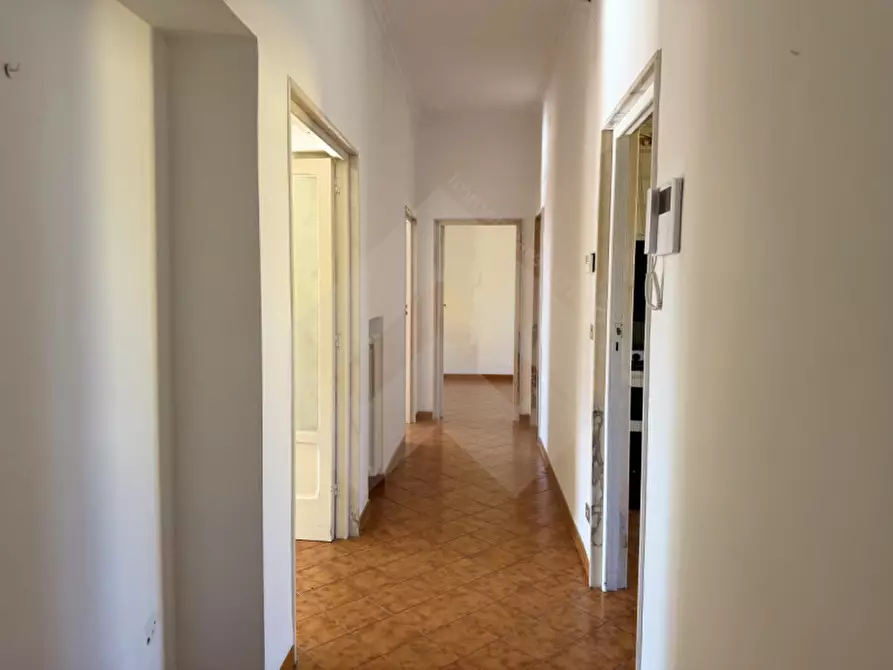 Immagine 13 di Appartamento in vendita  in Viale Antonio Gramsci, 16 a Andria
