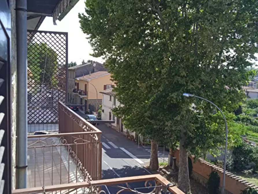 Immagine 1 di Appartamento in vendita  in Via Roma a Capodimonte