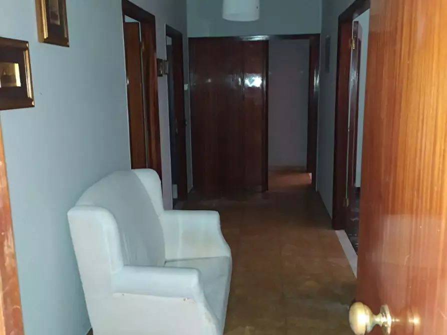 Immagine 3 di Appartamento in vendita  in Via Roma a Capodimonte