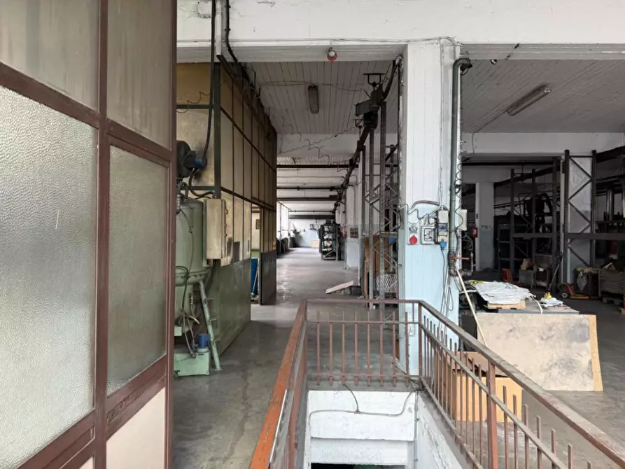 Immagine 7 di Capannone industriale in vendita  in Via Repubblica, 25065 Lumezzane BS, Italia a Lumezzane