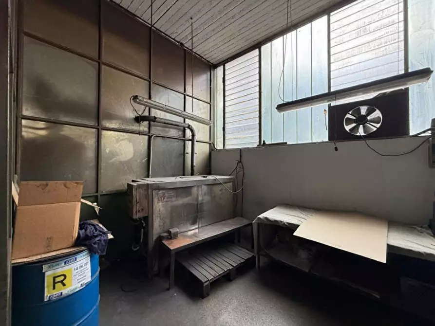 Immagine 9 di Capannone industriale in vendita  in Via Repubblica, 25065 Lumezzane BS, Italia a Lumezzane