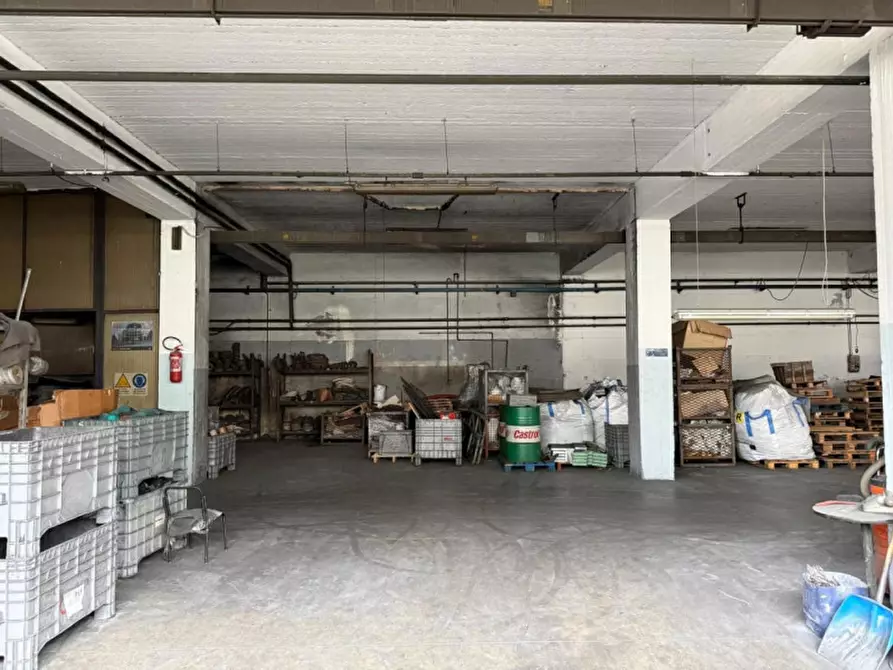 Immagine 13 di Capannone industriale in vendita  in Via Repubblica, 25065 Lumezzane BS, Italia a Lumezzane