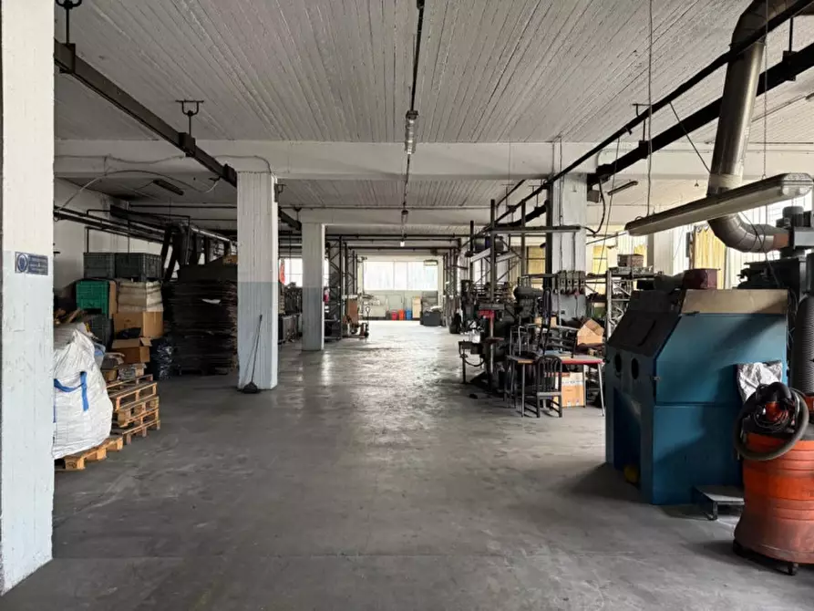 Immagine 14 di Capannone industriale in vendita  in Via Repubblica, 25065 Lumezzane BS, Italia a Lumezzane