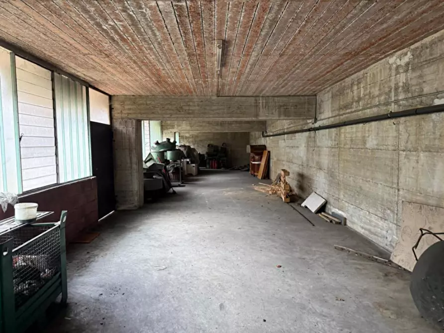 Immagine 17 di Capannone industriale in vendita  in Via Repubblica, 25065 Lumezzane BS, Italia a Lumezzane