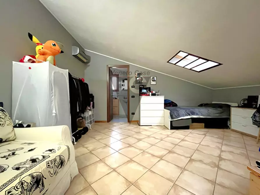 Immagine 10 di Appartamento in vendita  in Via Rialto a Mira