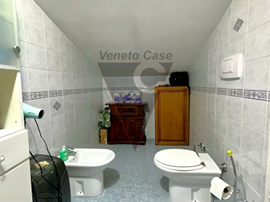 Immagine 16 di Appartamento in vendita  in Via Rialto a Mira