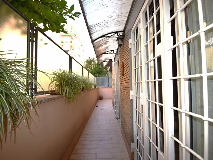 Immagine 16 di Appartamento in vendita  in VIA GAETANO SACCHI a Roma