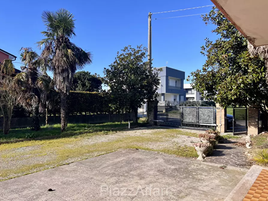 Immagine 7 di Casa indipendente in vendita  in Via San Marco a Codevigo