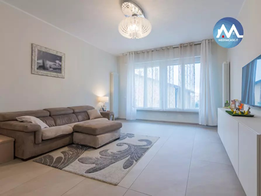 Immagine 2 di Appartamento in vendita  in via Arno 30 a Pesaro