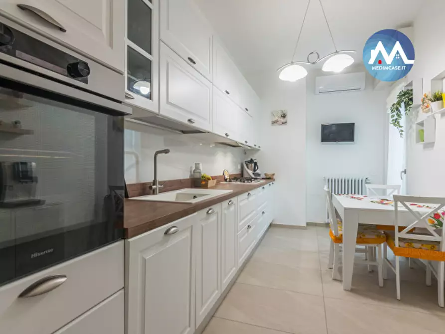 Immagine 9 di Appartamento in vendita  in via Arno 30 a Pesaro