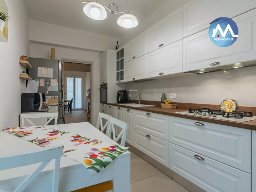 Immagine 10 di Appartamento in vendita  in via Arno 30 a Pesaro