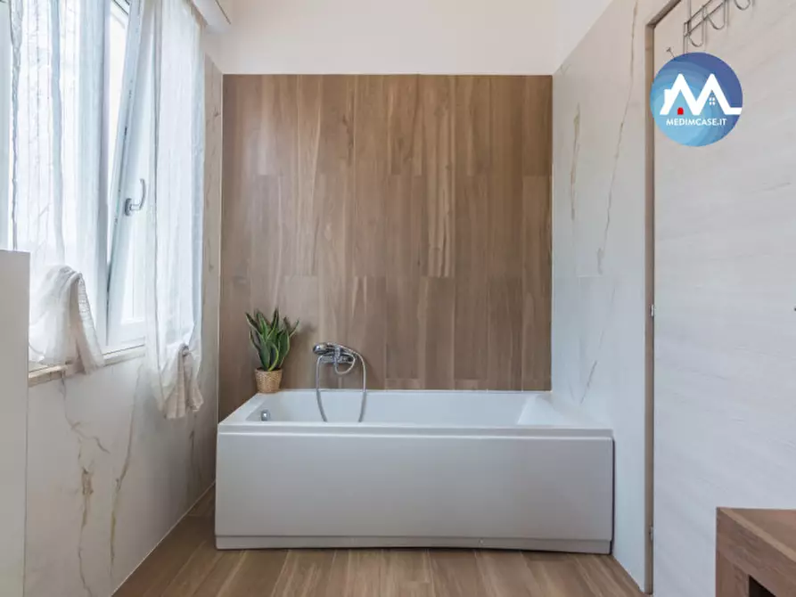 Immagine 24 di Appartamento in vendita  in via Arno 30 a Pesaro