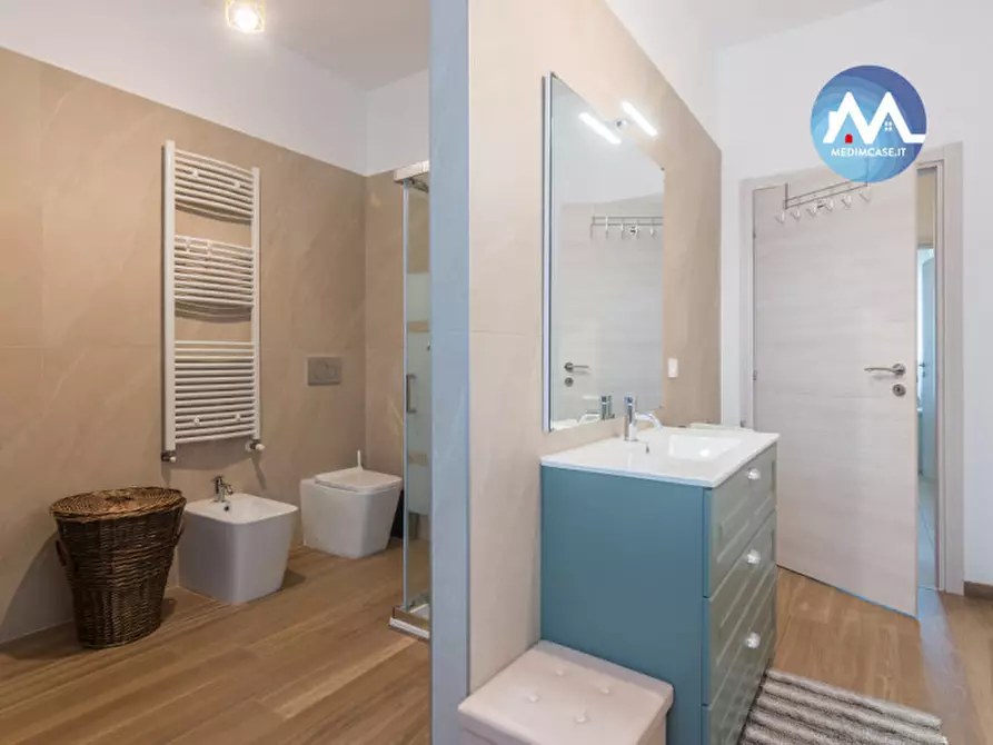 Immagine 27 di Appartamento in vendita  in via Arno 30 a Pesaro