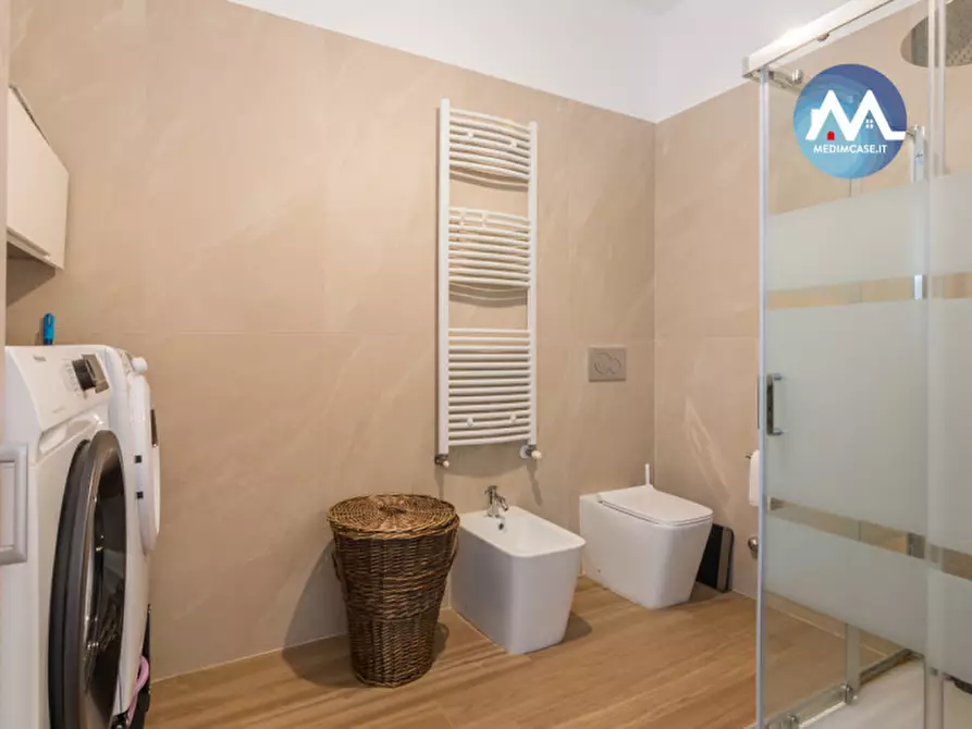 Immagine 28 di Appartamento in vendita  in via Arno 30 a Pesaro