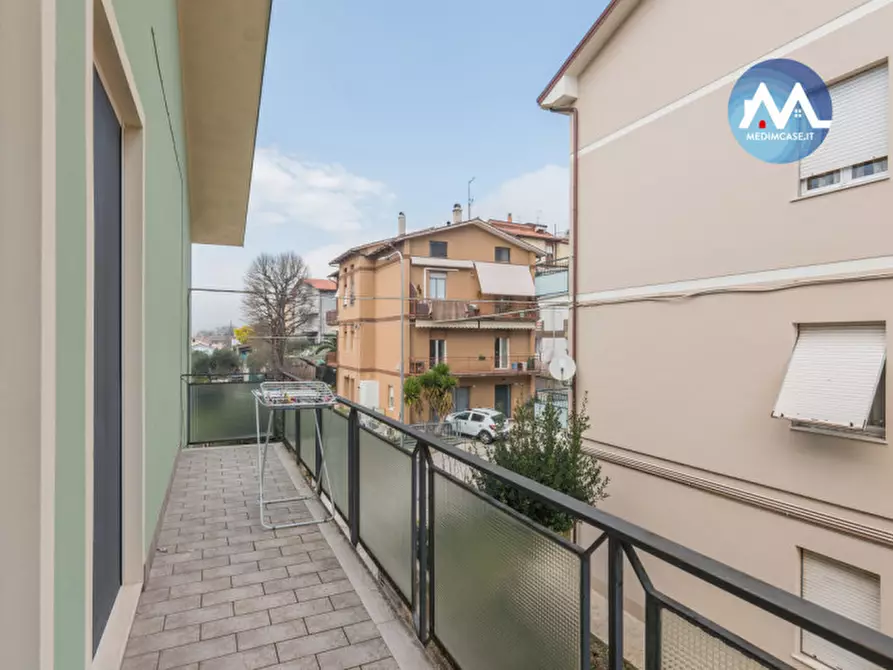 Immagine 30 di Appartamento in vendita  in via Arno 30 a Pesaro