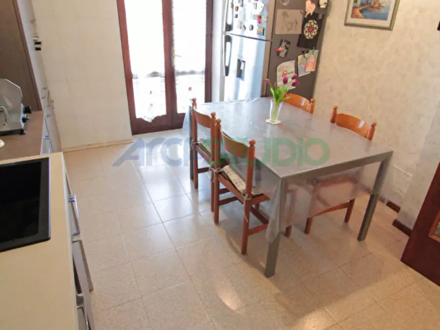 Immagine 10 di Appartamento in vendita  in via jacopo vittorelli a Vicenza