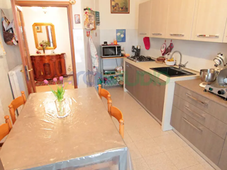 Immagine 11 di Appartamento in vendita  in via jacopo vittorelli a Vicenza