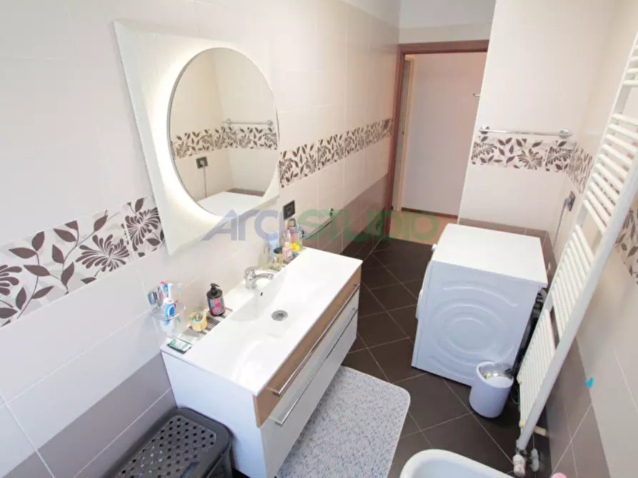 Immagine 12 di Appartamento in vendita  in via jacopo vittorelli a Vicenza