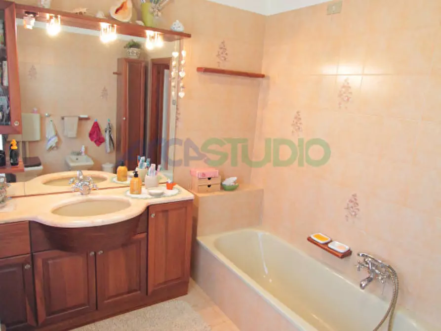 Immagine 29 di Appartamento in vendita  in via jacopo vittorelli a Vicenza