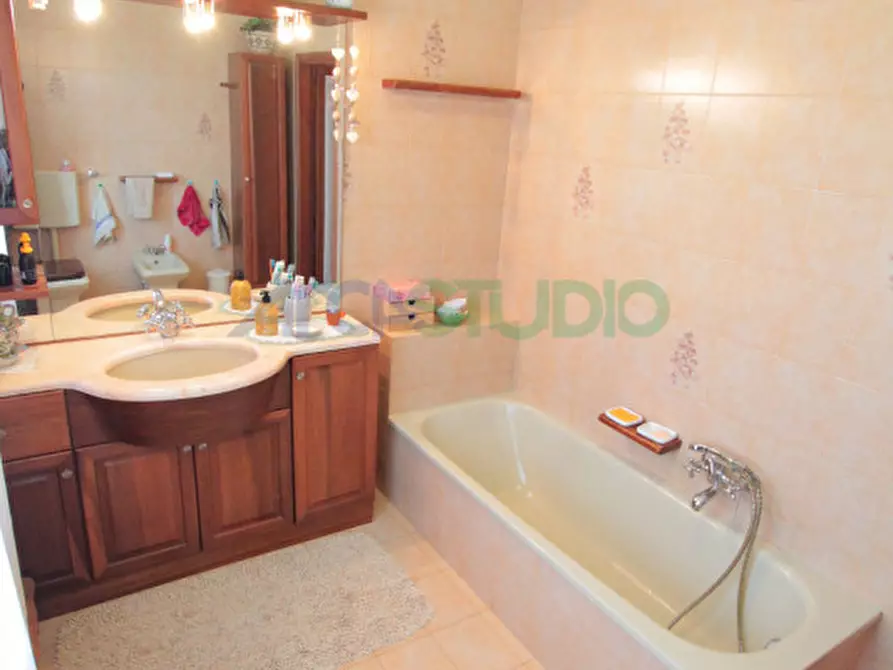 Immagine 50 di Appartamento in vendita  in via jacopo vittorelli a Vicenza