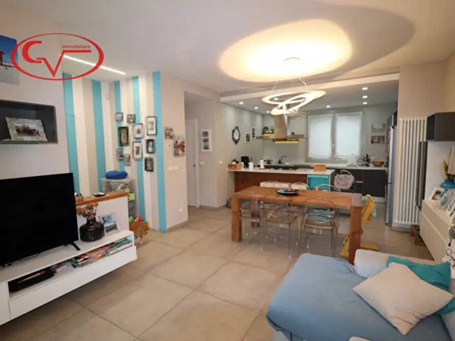 Immagine 2 di Villetta a schiera in vendita  in via Aretina Levanella a Montevarchi