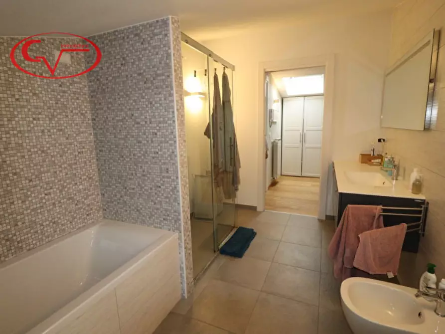 Immagine 22 di Villetta a schiera in vendita  in via Aretina Levanella a Montevarchi