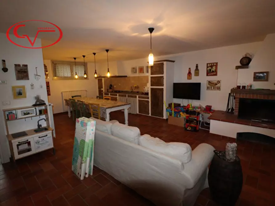 Immagine 24 di Villetta a schiera in vendita  in via Aretina Levanella a Montevarchi