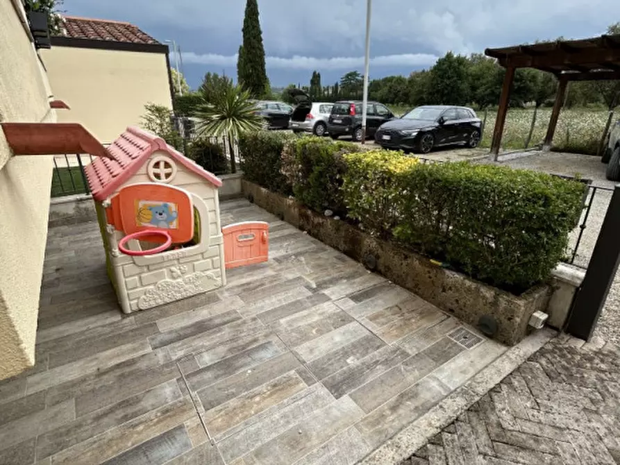 Immagine 33 di Villetta a schiera in vendita  in via Aretina Levanella a Montevarchi