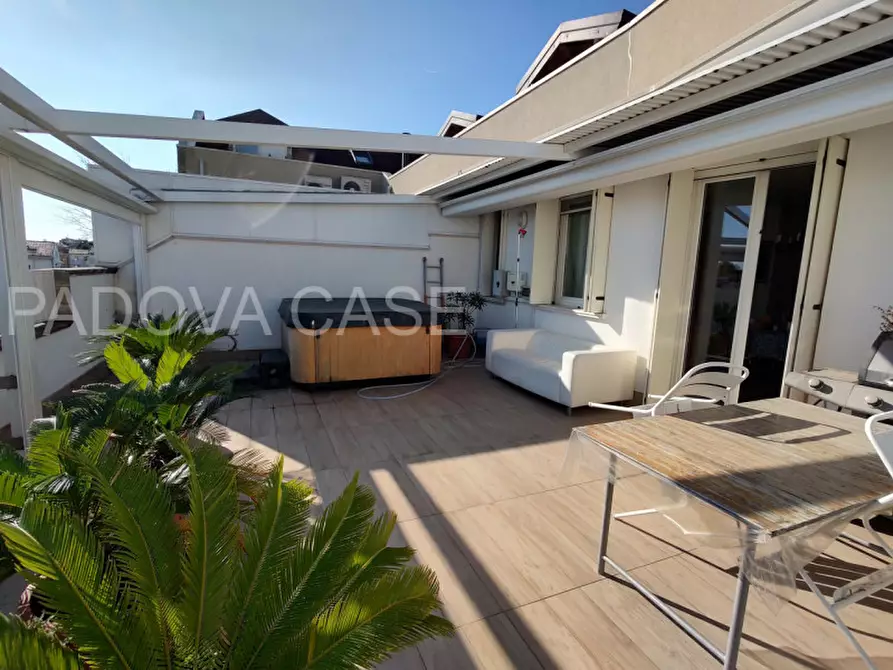 Immagine 6 di Attico in vendita  a Padova