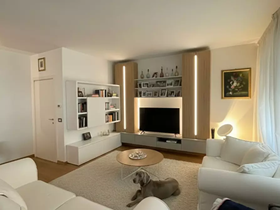 Immagine 5 di Appartamento in vendita  in Via Zabarella a Padova