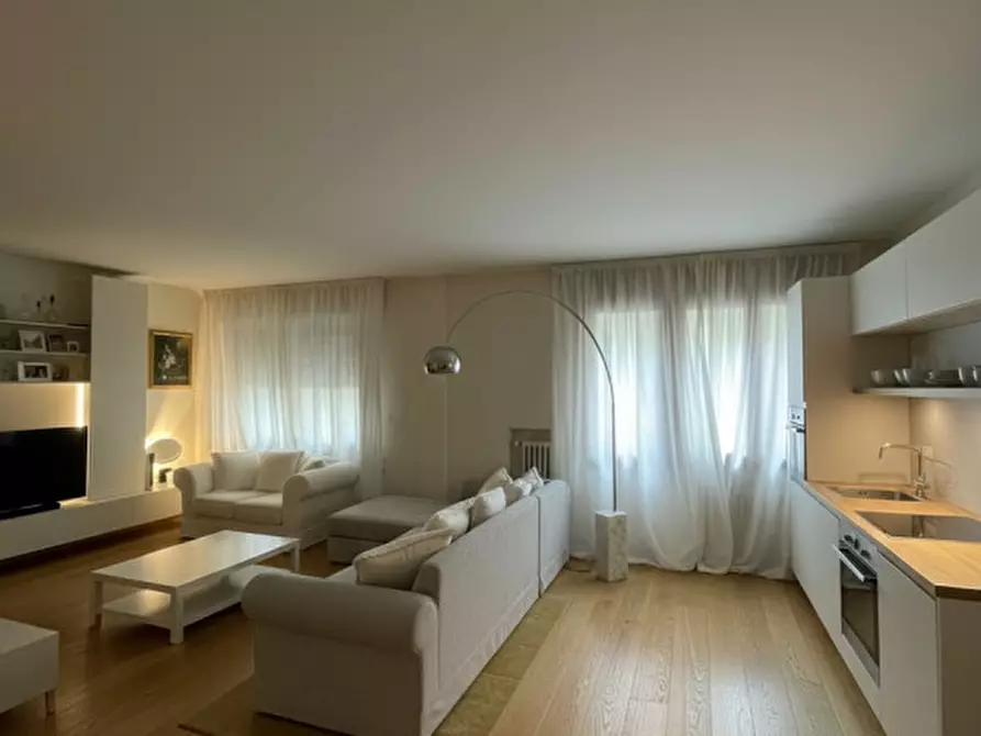 Immagine 6 di Appartamento in vendita  in Via Zabarella a Padova