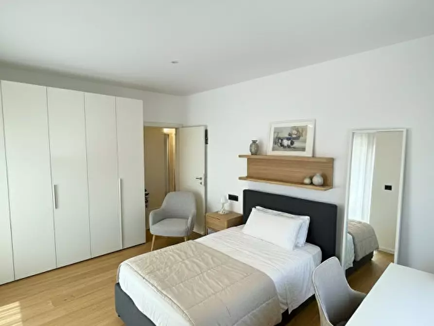 Immagine 19 di Appartamento in vendita  in Via Zabarella a Padova