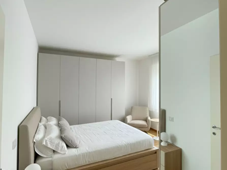 Immagine 21 di Appartamento in vendita  in Via Zabarella a Padova